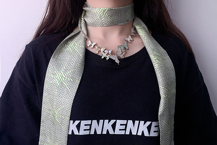 Layered Necklace Style – Elegant Layering Made Easy